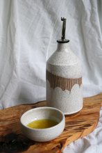 Load image into Gallery viewer, Reverse Rain Oil Cruet
