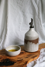Load image into Gallery viewer, Cloud Oil Cruet
