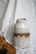 Load image into Gallery viewer, Cloud Vase
