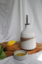 Load image into Gallery viewer, Ridgeline Oil Cruet
